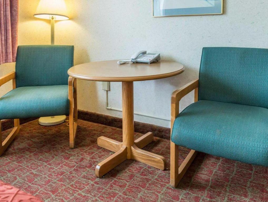Quality Inn Royle Kittanning Екстер'єр фото