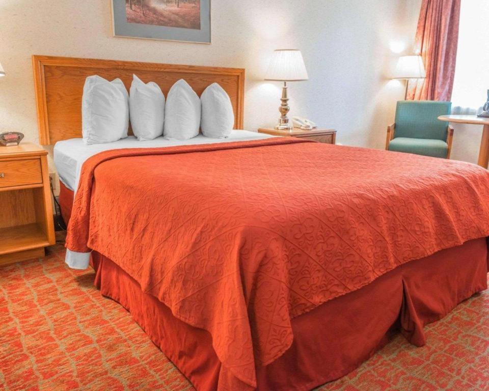 Quality Inn Royle Kittanning Екстер'єр фото