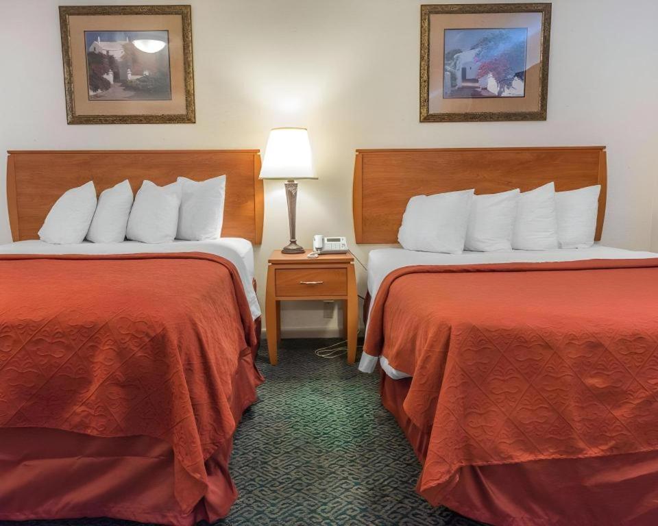 Quality Inn Royle Kittanning Екстер'єр фото