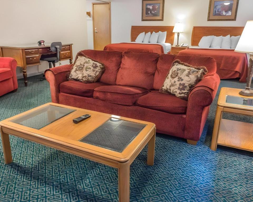 Quality Inn Royle Kittanning Екстер'єр фото
