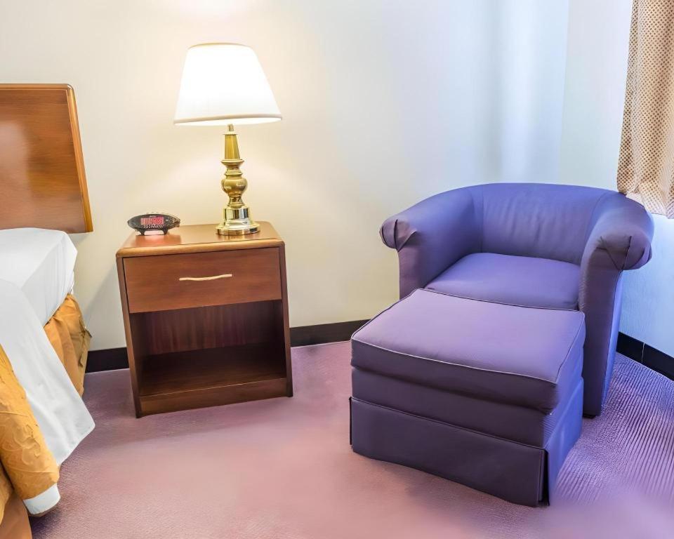 Quality Inn Royle Kittanning Екстер'єр фото