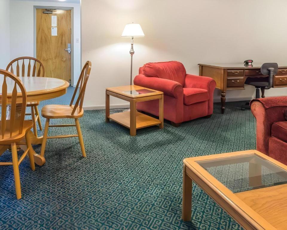 Quality Inn Royle Kittanning Екстер'єр фото