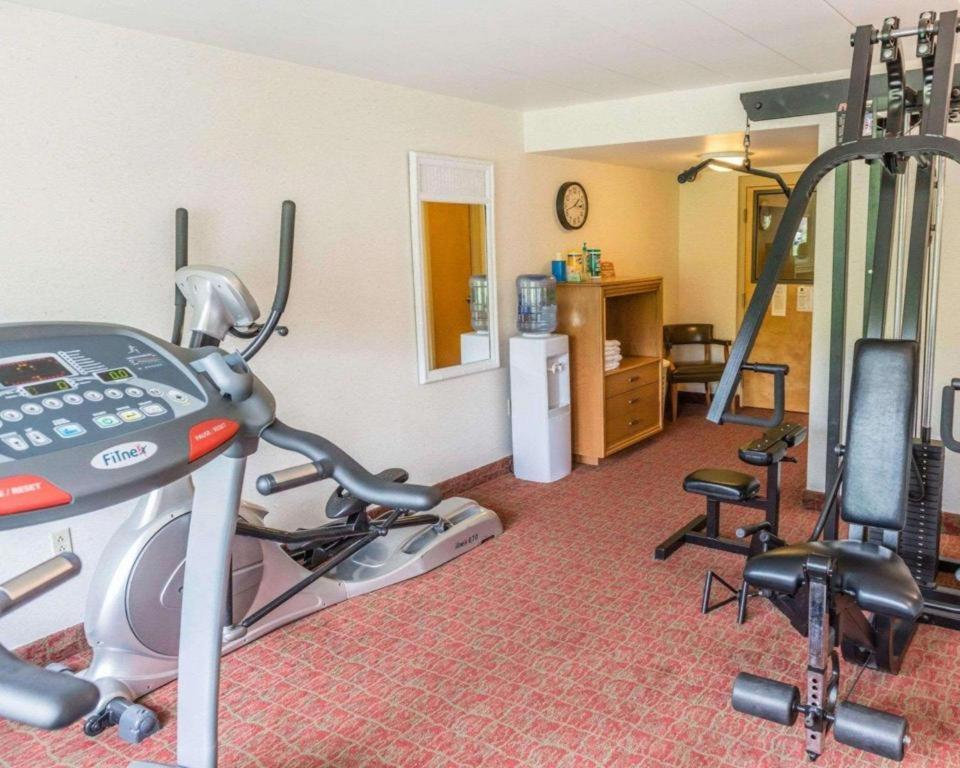 Quality Inn Royle Kittanning Екстер'єр фото