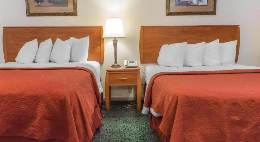 Quality Inn Royle Kittanning Екстер'єр фото